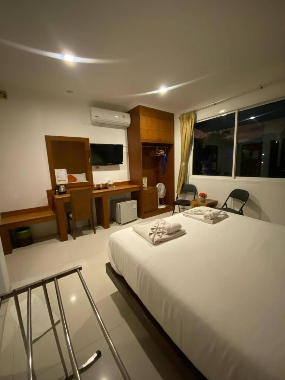Sukcheewa Residence Phuket Patong Pokój zdjęcie